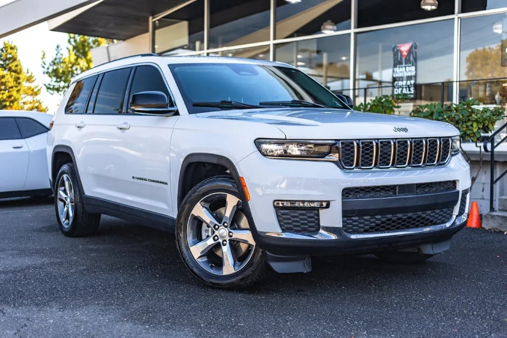 2021 Jeep Grand Cherokee L Limited in Bright White Clearcoat for sale at Roger Kehdi Mitsubishi near Portland, Oregon, photo 1 of 31