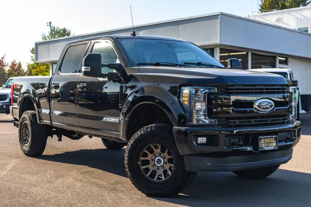 2019 Ford F-350 Super Duty Lariat in Agate Black Metallic for sale at Newberg CDJR in Newberg, Oregon