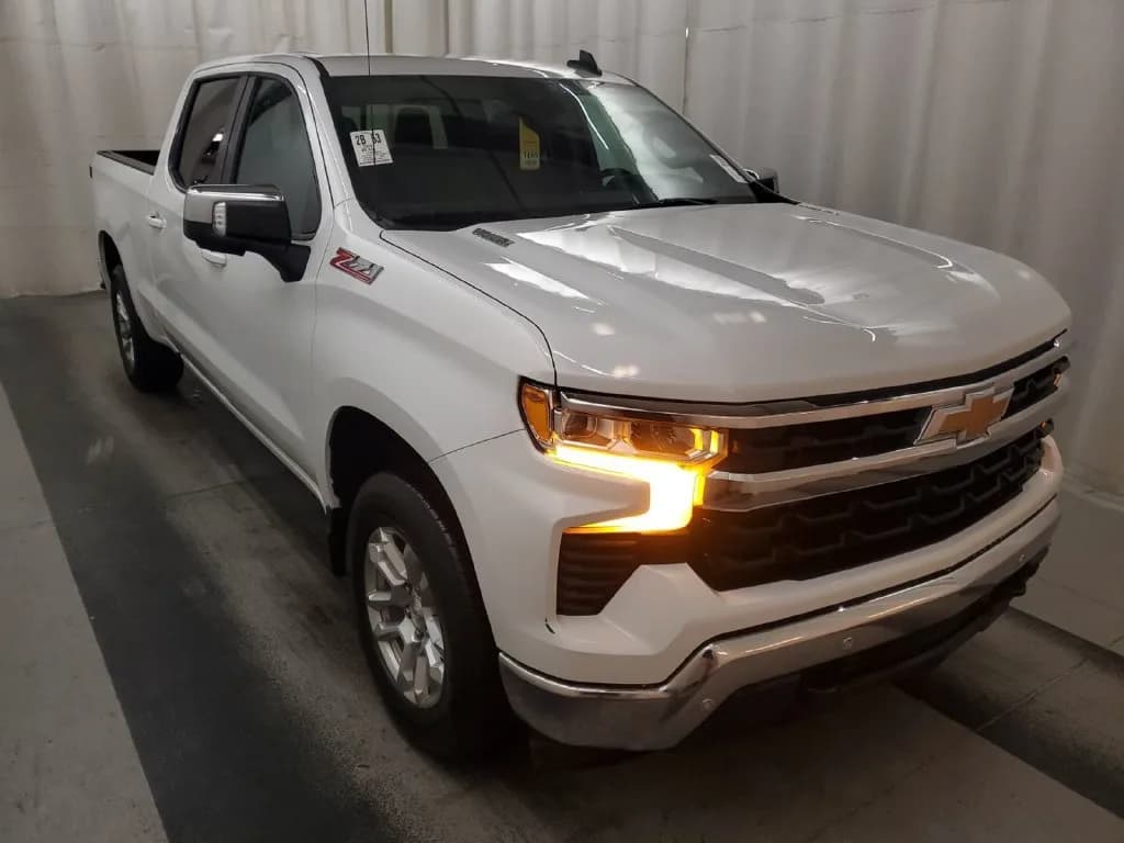 2024 Chevrolet Silverado 1500 LT in Summit White for sale at Roger Kehdi Mitsubishi near Portland, Oregon, photo 1 of 7