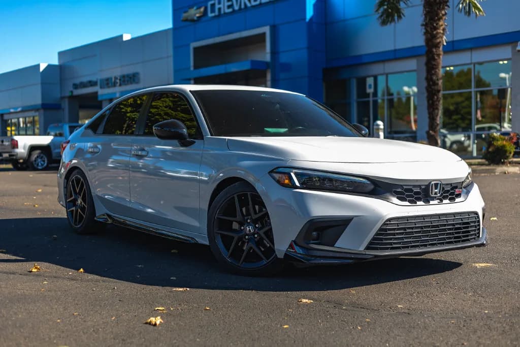 2023 Honda Civic Si at Newberg Chevrolet