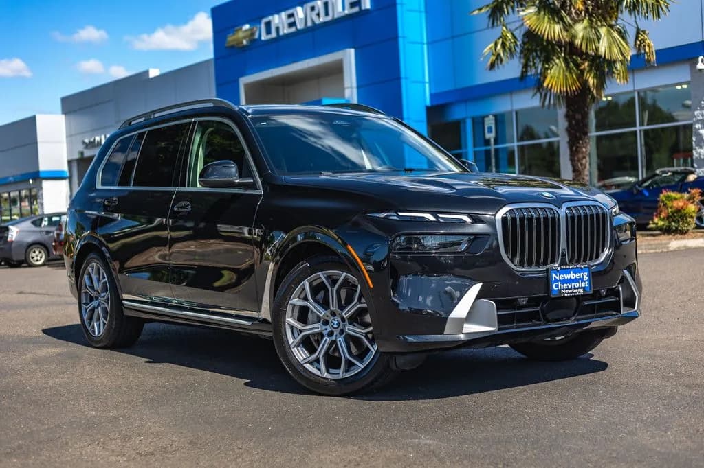 2024 BMW X7 xDrive40i in Black Sapphire Metallic for sale at Newberg Chevrolet in Newberg, Oregon
