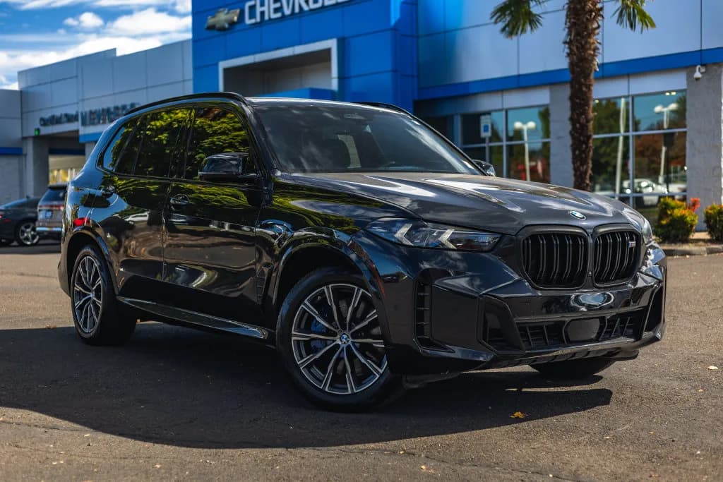 2025 BMW X5 M60i in Black Sapphire Metallic for sale at Newberg Chevrolet in Newberg, Oregon