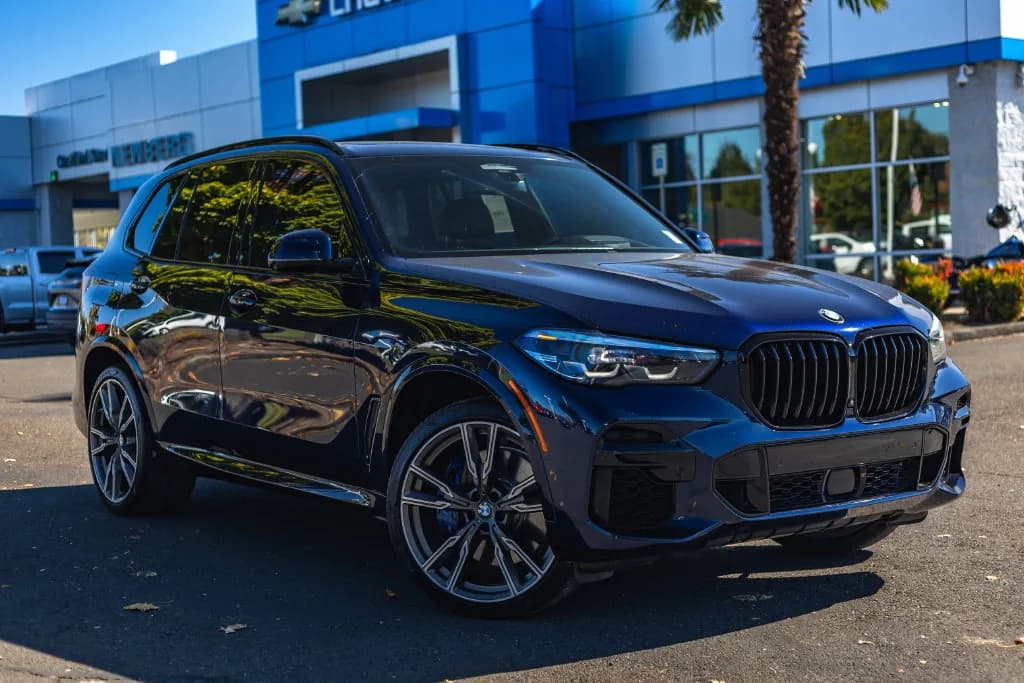 2022 BMW X5 M50i in Blue for sale at Newberg Chevrolet in Newberg, Oregon