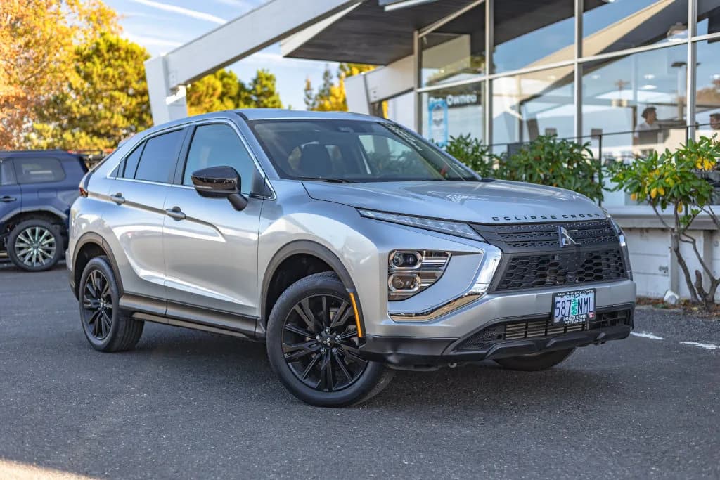 2023 Mitsubishi Eclipse Cross LE in Alloy Silver Metallic for sale at Roger Kehdi Mitsubishi near Portland, Oregon, photo 1 of 27