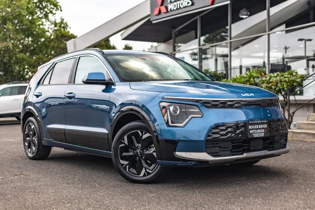 2023 Kia Niro EV Wind in Mineral Blue for sale at Roger Kehdi Mitsubishi near Portland, Oregon